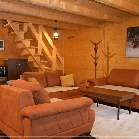 Luna Resort Peje Bagian luar foto