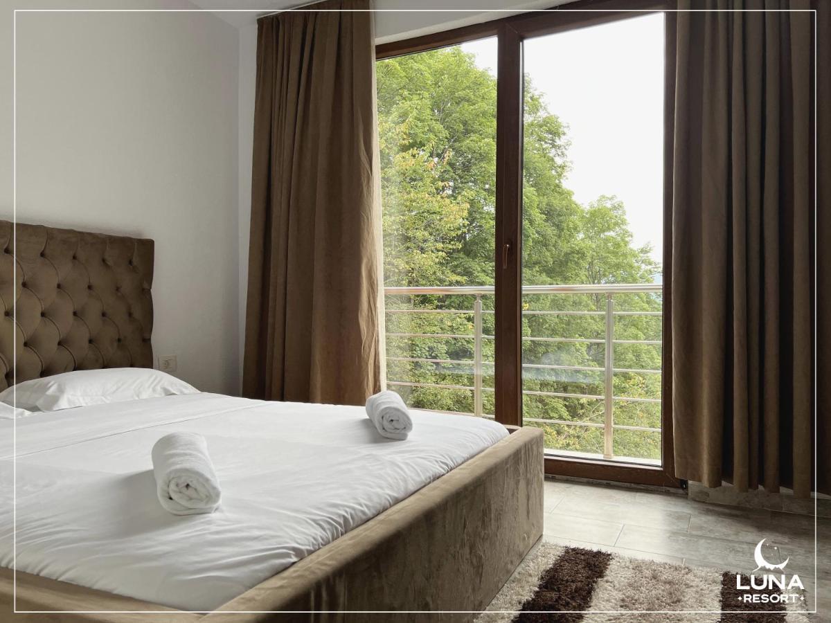 Luna Resort Peje Bagian luar foto