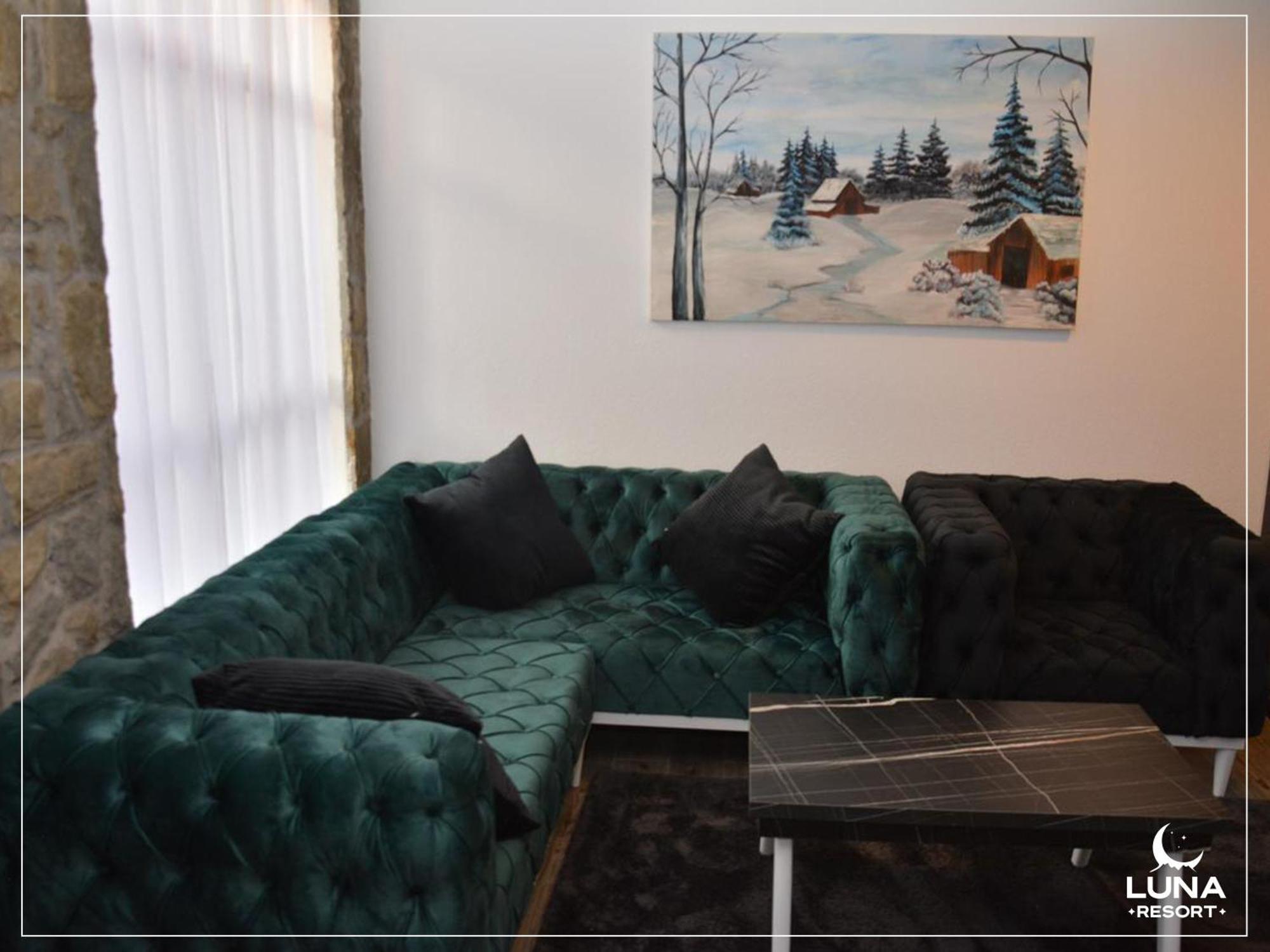 Luna Resort Peje Bagian luar foto